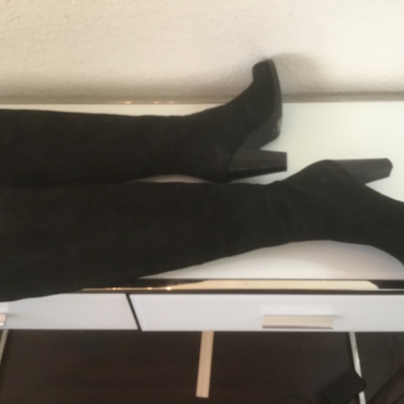 Paola Ferri amadora suede over the knee boots - Picture 7 of 15